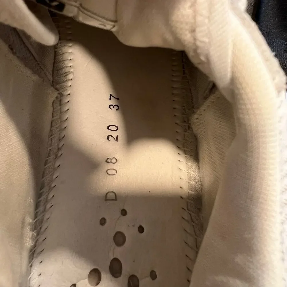 Veja Venturi Alveomesh sneakers white/ suede beige 8 Women